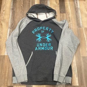Under Armour sweatshirt